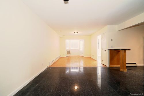 2k2-151-18 79th St, Howard Beach, NY, 11414-1838 | Card Image