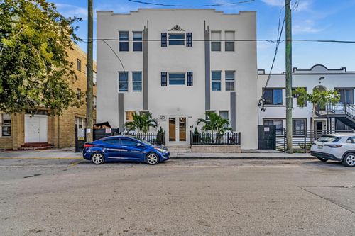 6-1142 Sw 4th St, Miami, FL, 33130-2037 | Card Image