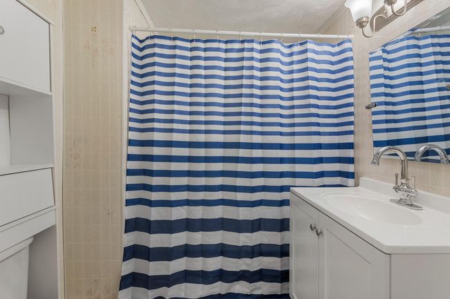 201 S 1 St St, House other with 3 bedrooms, 1 bathrooms and 6 parking in Tolono IL | Image 24