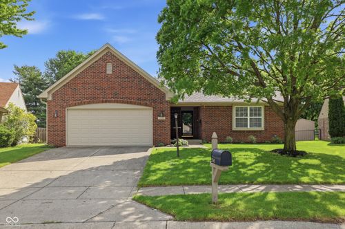 8341 Southern Springs Boulevard, Indianapolis, IN, 46237 | Card Image