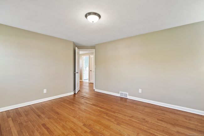 93 Valley View Dr, House other with 3 bedrooms, 2 bathrooms and null parking in Wethersfield CT | Image 30
