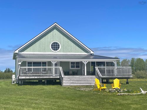 70 Saltwater Dr, Malagash Centre, NS, B0K1E0 | Card Image