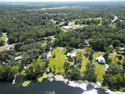 396 W Lakeview Dr, Home with 0 bedrooms, 0 bathrooms and null parking in Wewahitchka FL | Image 3