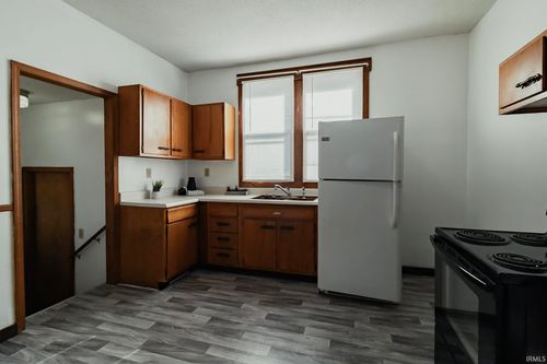 716 Waggoner Ave, Evansville, IN, 47713-2844 | Card Image