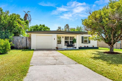 5442 45th Ave N, ST PETERSBURG, FL, 33709-5559 | Card Image
