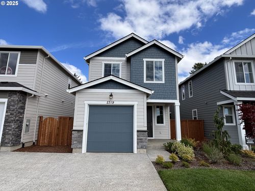 2319 Sw 5th Pl, Battle Ground, WA, 98604-3360 | Card Image