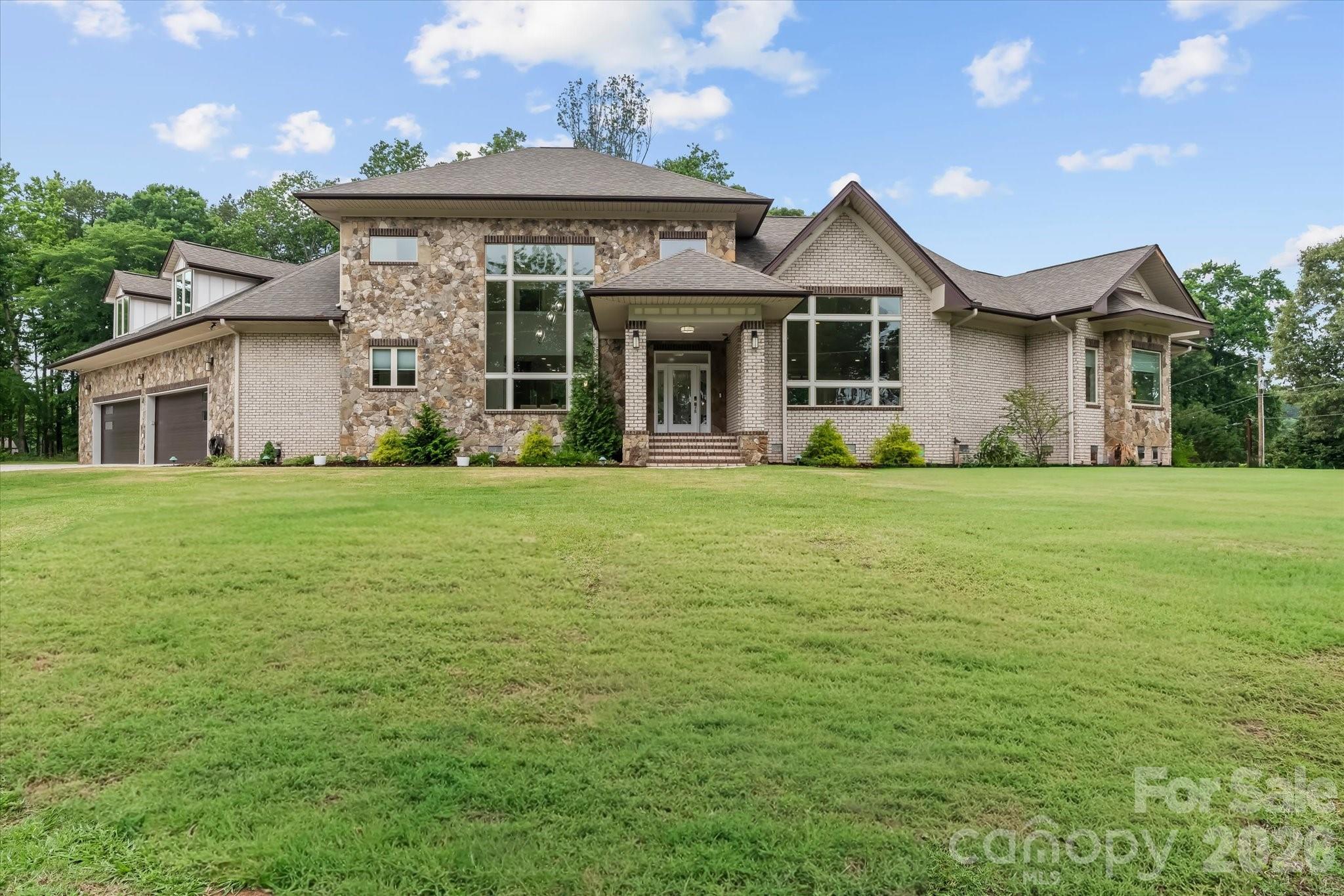 Residential in Terrell
