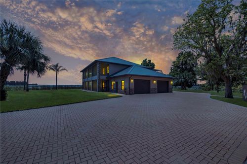 6437 Cherry Pocket Ln, Lake Wales, FL, 33898-8687 | Card Image