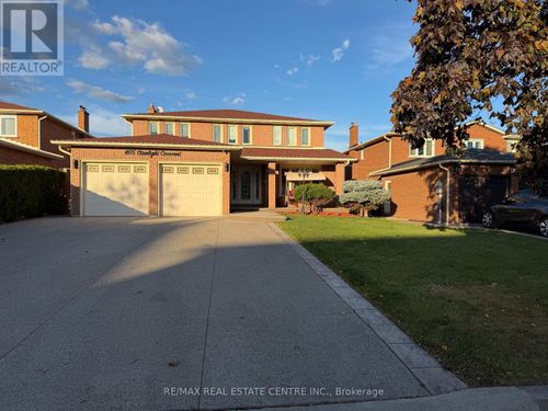 4175 Starlight Crescent, Mississauga (Rathwood), ON, L4W4R1 | Card Image