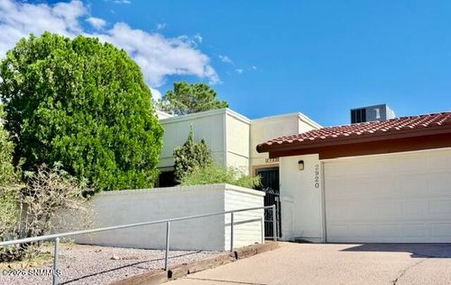 2920 Majestic Terrace Dr, Las Cruces, NM, 88011-4626 | Card Image