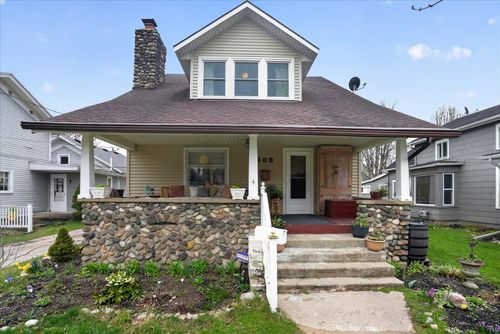 109 S Mulberry St, Marshall, MI, 49068-1453 | Card Image