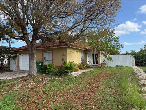 12390 Sw 217th St, Miami, FL, 33170-2806 | Card Image