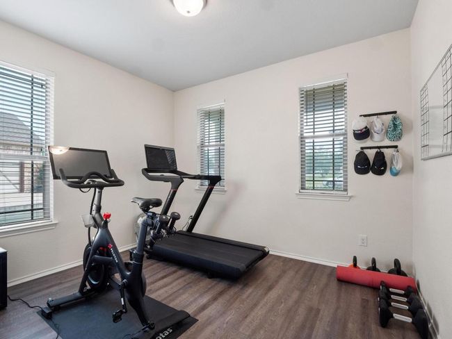 705 Autumn Sage Way, House other with 5 bedrooms, 3 bathrooms and 4 parking in Pflugerville TX | Image 5