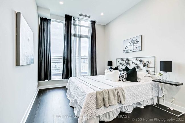 PH03 - 1171 Queen St W, Condo with 2 bedrooms, 2 bathrooms and 1 parking in Toronto ON | Image 16