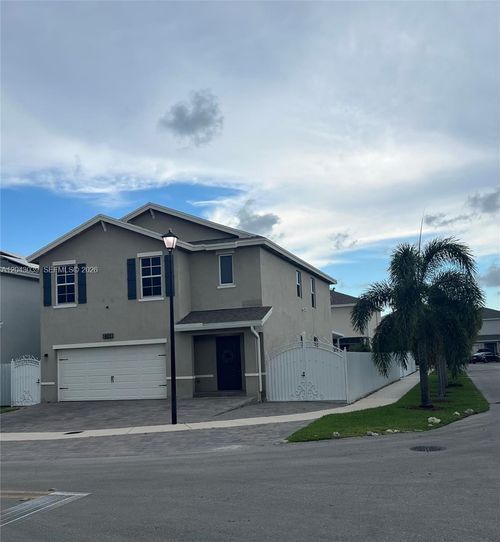 421 Ne 6th Ct, Florida City, FL, 33034-3263 | Card Image
