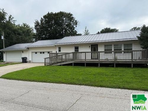 403 Center St, Battle Creek, IA, 51006-9436 | Card Image