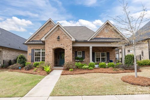 5235 Courtyard Ln, Belmont, NC, 28012-0110 | Card Image