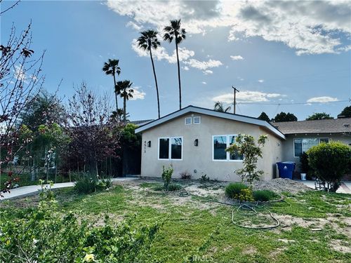 8513 Remmet Ave, Canoga Park, CA, 91304-2644 | Card Image