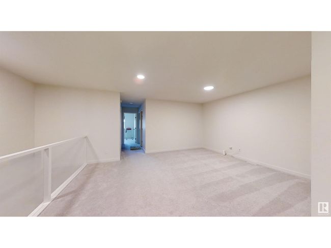 9468 Pear Cres Sw, House other with 3 bedrooms, 3 bathrooms and null parking in Edmonton AB | Image 22