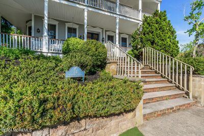 34 Prospect Circle, House other with 8 bedrooms, 3 bathrooms and null parking in Atlantic Highlands NJ | Image 3