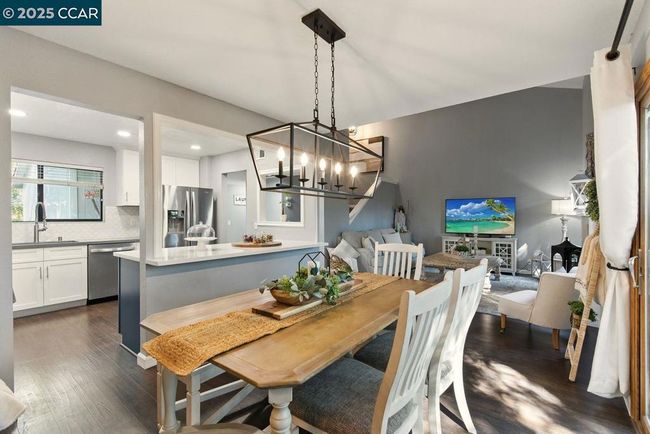 223 Via Pinada Ln, Townhouse with 3 bedrooms, 3 bathrooms and 2 parking in Martinez CA | Image 13