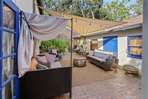 2051 Lake Shore, Los Angeles, CA, 90039 | Card Image