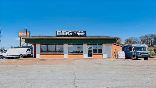 103 E Byers Ave, New Stanton, PA, 15672-9434 | Card Image