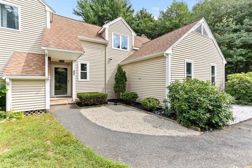 82-82 Paine St, Bellingham, MA, 02019-2522 | Card Image