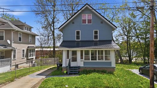 1111 East, Akron, OH, 44307 | Card Image