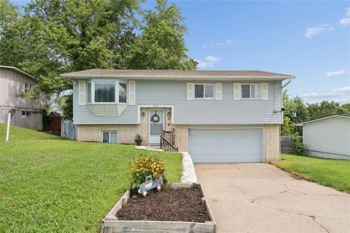 8502 Ann Ave, Kansas City, KS, 66112-1816 | Card Image