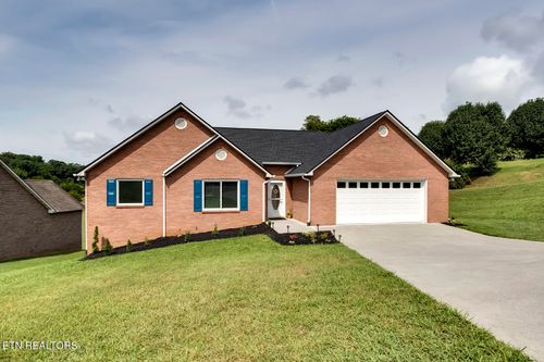 5027 Reliant Ln, Knoxville, TN, 37914-9580 | Card Image