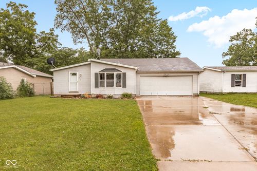349 Laurel Dr, Chesterfield, IN, 46017-9314 | Card Image