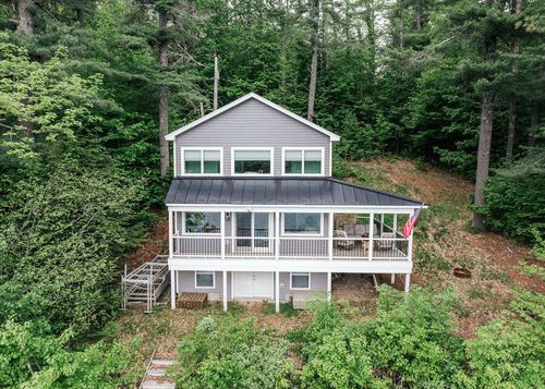 86 Everett Rd, Auburn, ME, 04210-8559 | Card Image