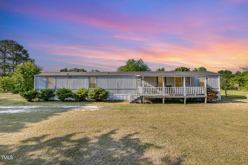 5517 Gilcrest Sands Dr, Hope Mills, NC, 28348-9309 | Card Image