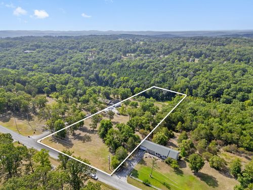 613 Lake Ranch Rd, Kissee Mills, MO, 65680-8448 | Card Image