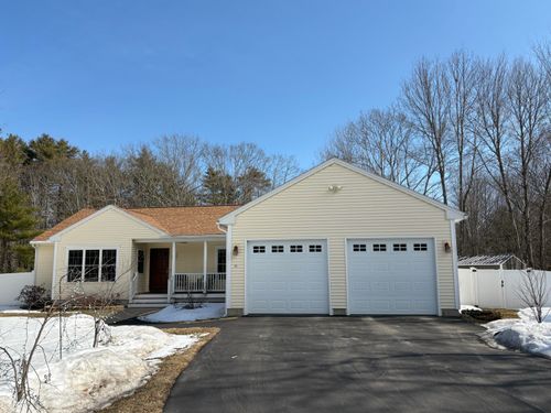 35 Deerfield Drive, Brunswick, ME, 04011 | Card Image