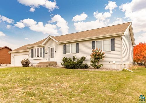 2020 E 11th St, Superior, WI, 54880-3600 | Card Image