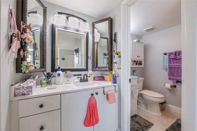 APT-708B - 3910 Inverrary Blvd, Condo with 3 bedrooms, 3 bathrooms and null parking in Lauderhill FL | Image 16