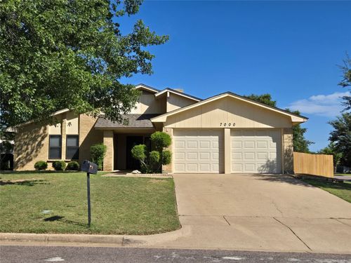 7000 Santa Rita Ct, Fort Worth, TX, 76133-6345 | Card Image