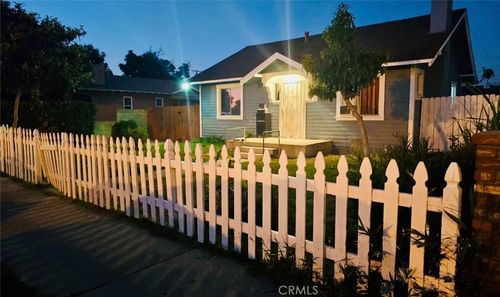 722 N Philadelphia St, Anaheim, CA, 92805-2737 | Card Image