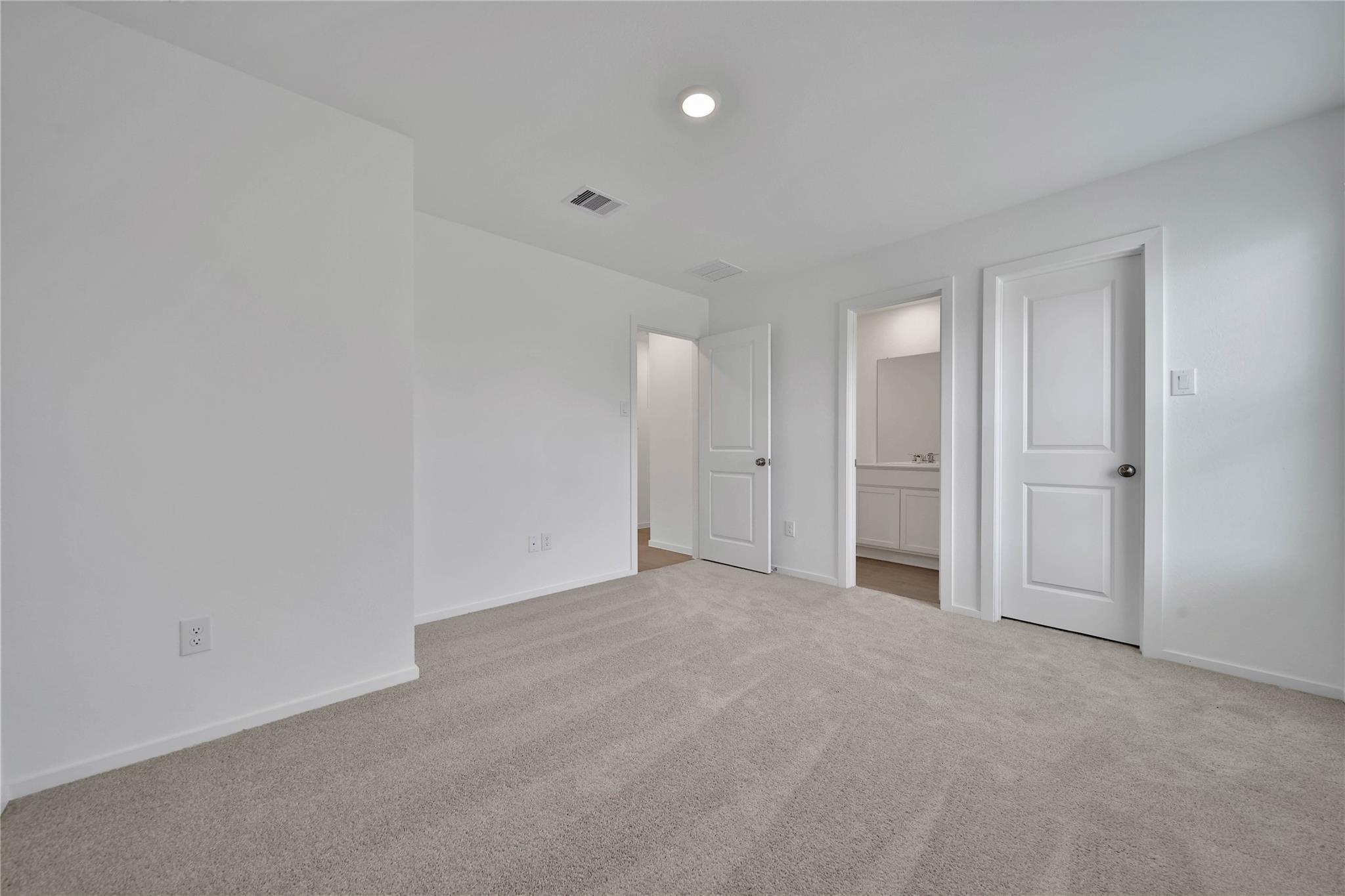 Residential Lease in Splendora 5