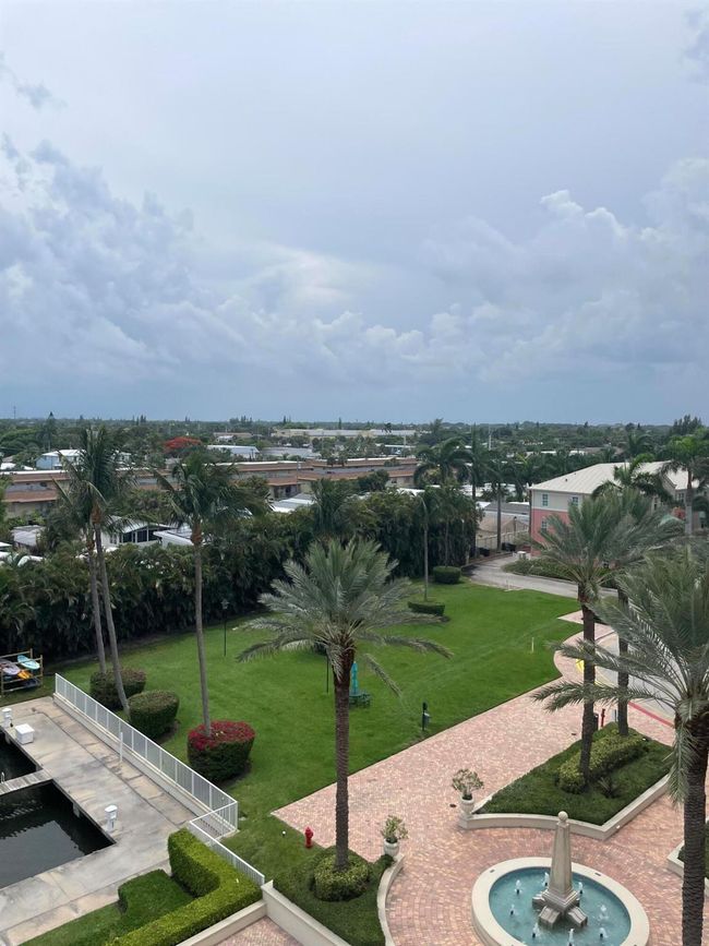 APT-623 - 806 E Windward Way, Condo with 2 bedrooms, 2 bathrooms and null parking in Lantana FL | Image 21