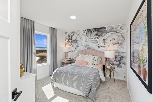 *Photo of model home, actual features may vary | Image 17