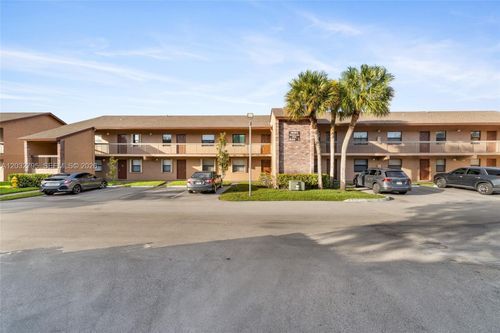 203-10003 Winding Lake Rd, Sunrise, FL, 33351 | Card Image