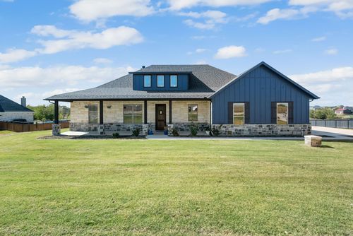 1103 Pioneer Xing, Weatherford, TX, 76088-3897 | Card Image