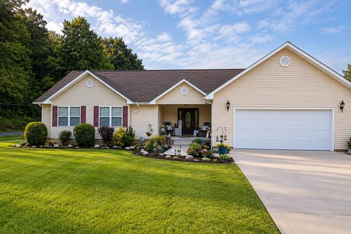 25 Red Oak Dr, Barbourville, KY, 40906-7364 | Card Image