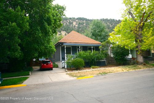 818 Bennett Ave, Glenwood Springs, CO, 81601-3420 | Card Image