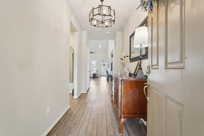 10126 Bayou Oaks Dr, House other with 4 bedrooms, 3 bathrooms and 2 parking in Conroe TX | Image 5