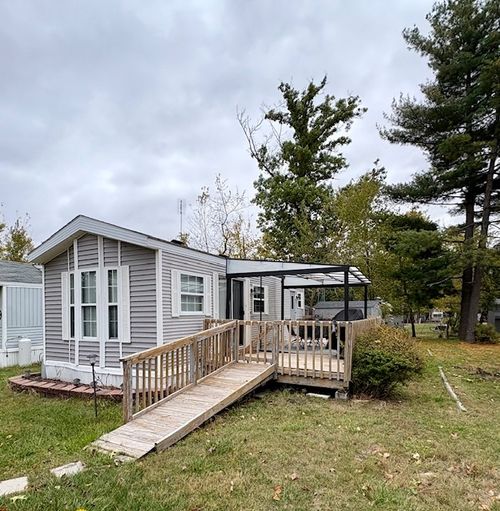 4/2 Woodhaven Dr, Sublette, IL, 61367 | Card Image