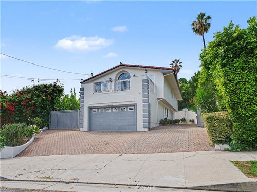 24060 Hatteras St, Woodland Hills, CA, 91367-4037 | Card Image